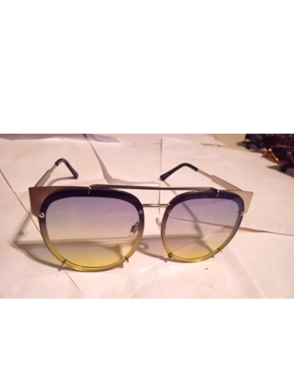Women's Oversized Square Sunglasses Black Metal Frame Gray Gradient UV400